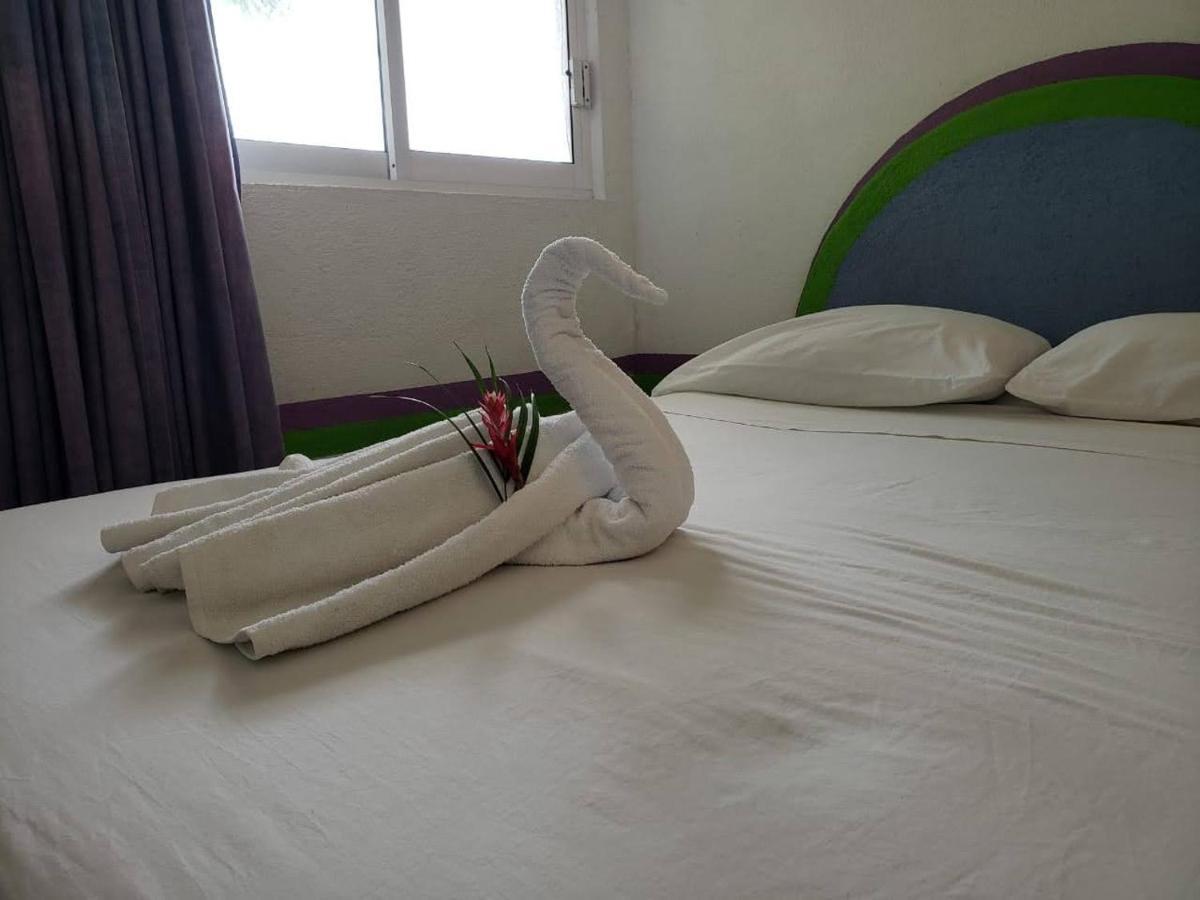 Pargos Hotel & Cowork プエルト・エスコンディード エクステリア 写真